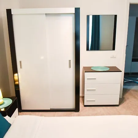 Apartament Patricia-mamaia Nord 아파트